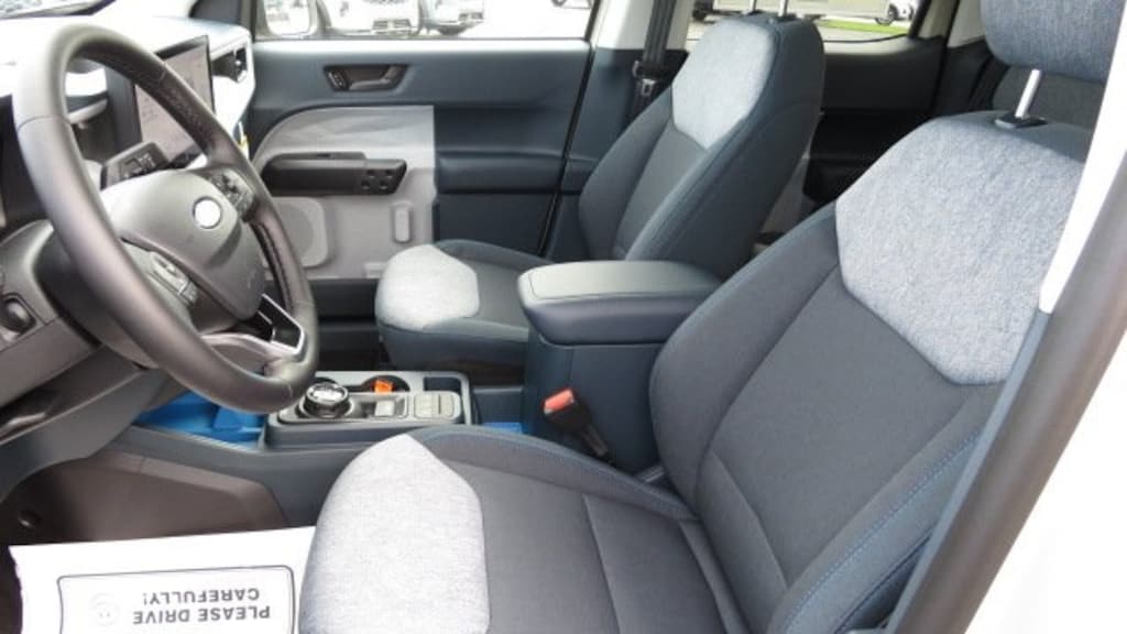 New 2025 Ford Maverick XLT Truck