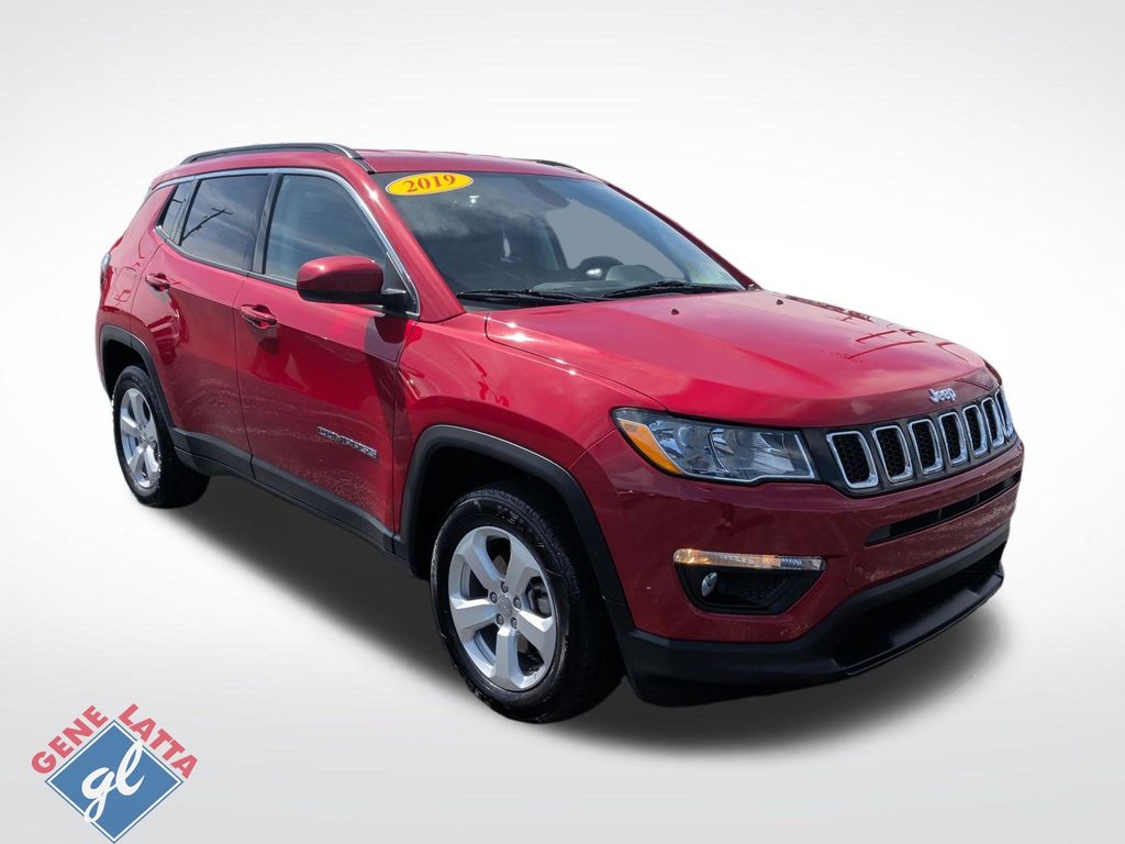 2019 Jeep Compass Latitude 4X4's photo