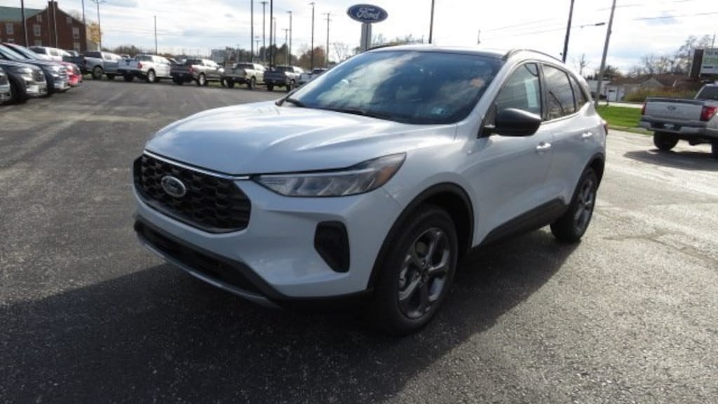 New 2026 Ford Escape ST-Line SUV