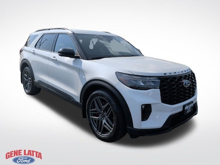 2025 Ford Explorer ST SUV