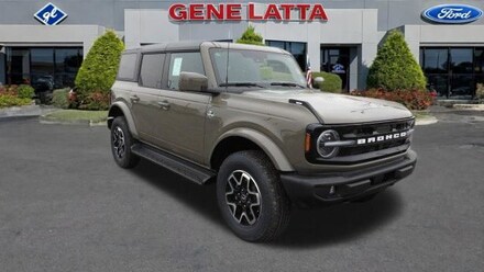 2025 Ford Bronco Outer Banks SUV