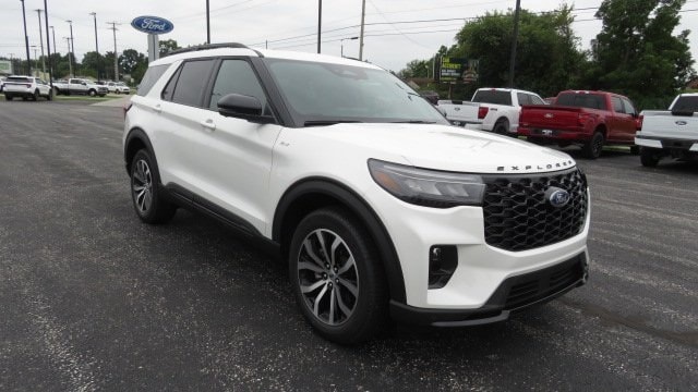 2025 Ford Explorer SUV 