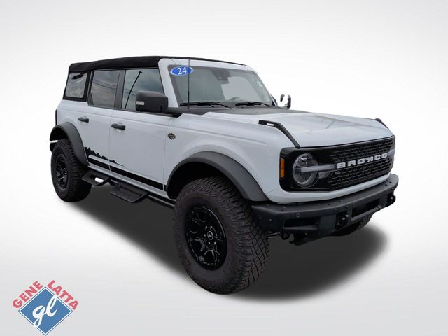 2024 Ford Bronco Wildtrak 4x4's photo