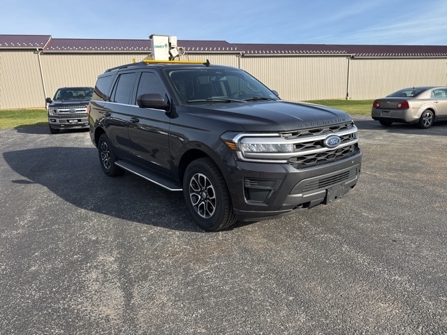 2022 Ford Expedition XLT's photo