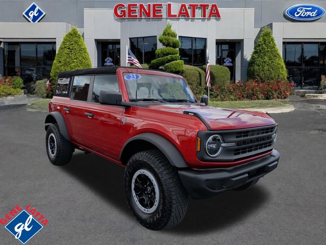 2023 Ford Bronco Base Advanced 4x4's photo