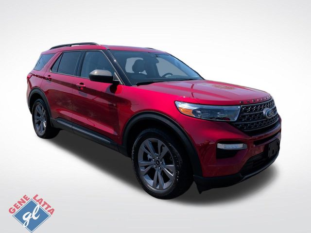 2021 Ford Explorer XLT 4WD's photo
