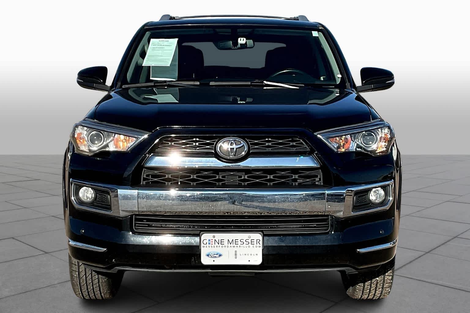 2016 Toyota 4Runner Limited photo 2