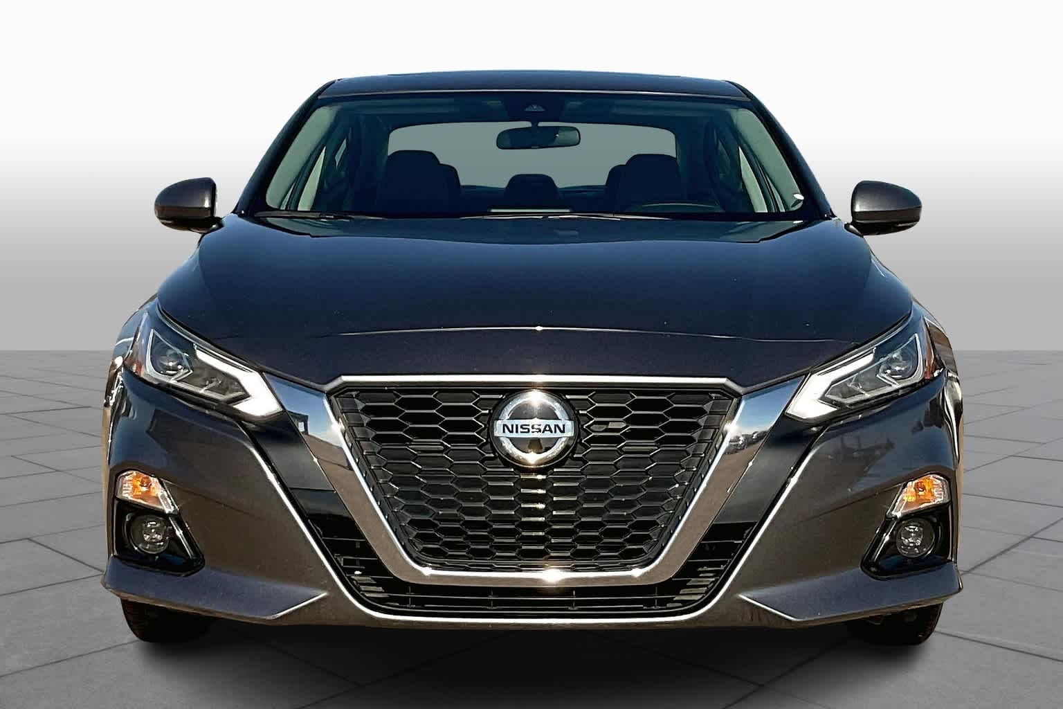 2022 Nissan Altima 2.5 SL photo 2