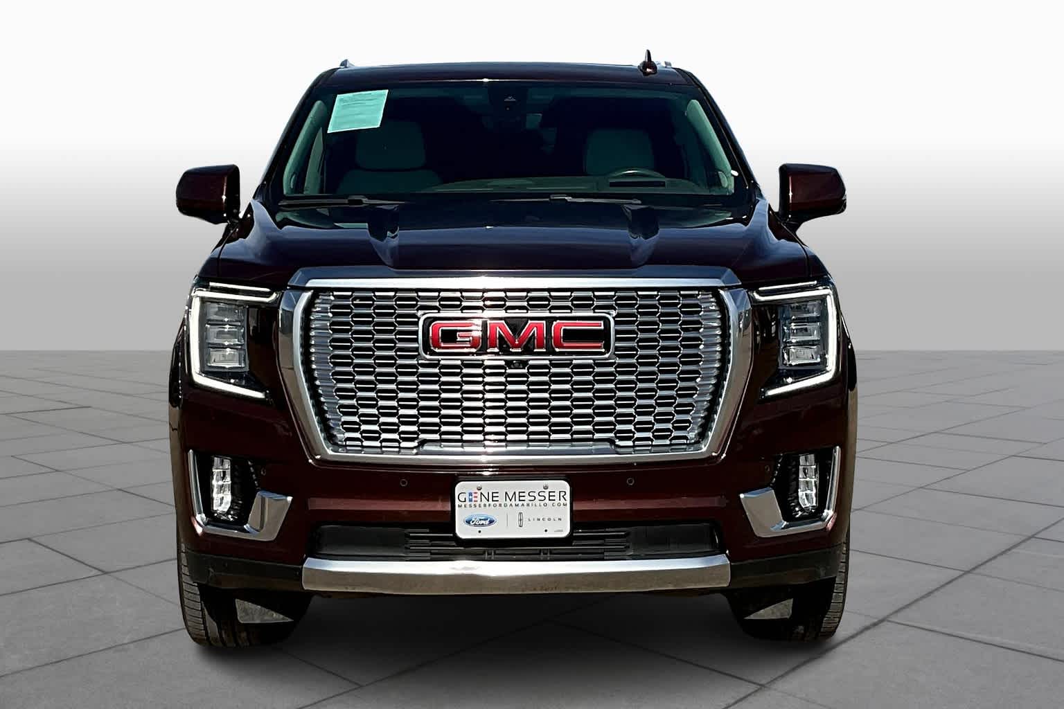 2022 Gmc Yukon XL Denali photo 2