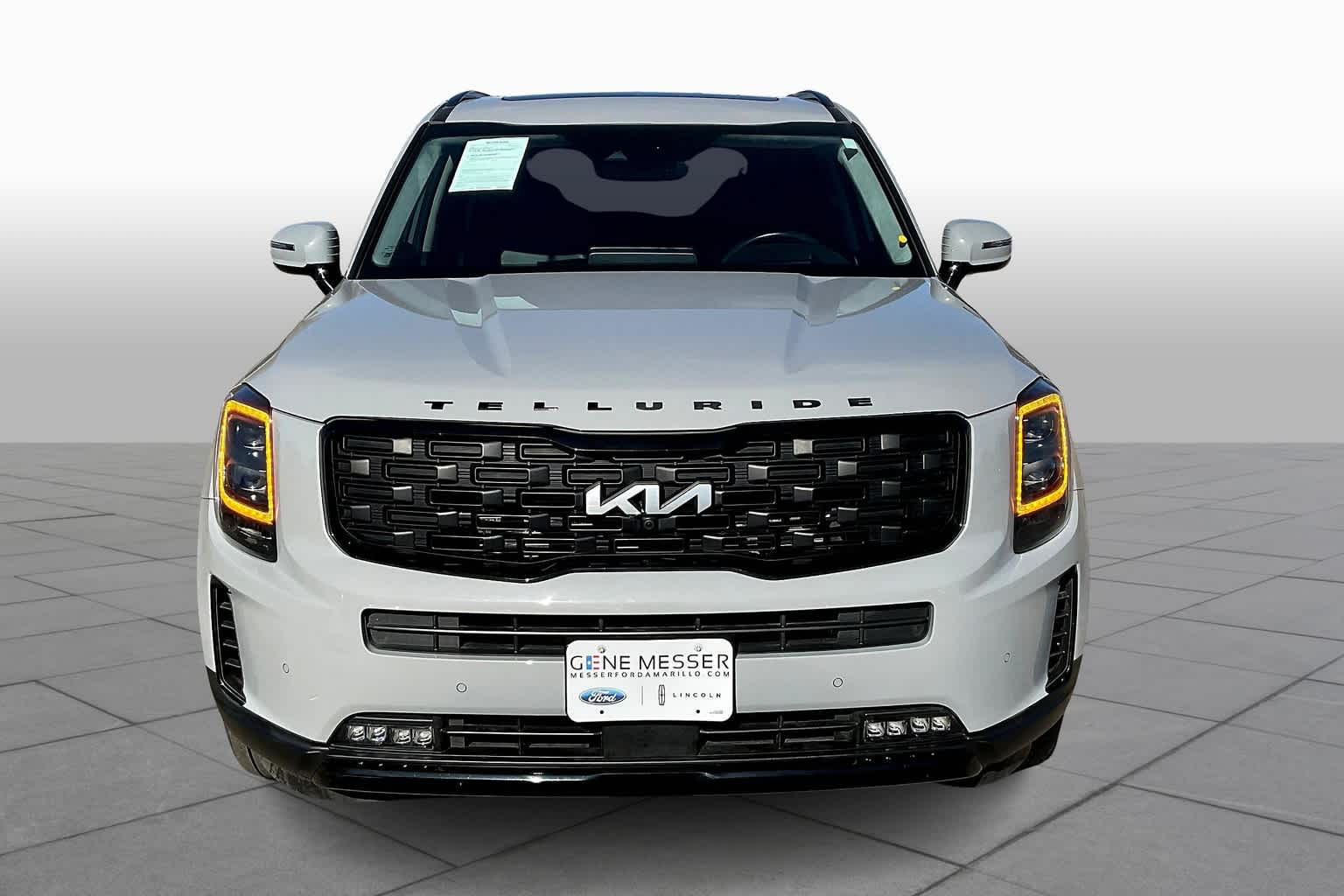 2022 Kia Telluride SX photo 2