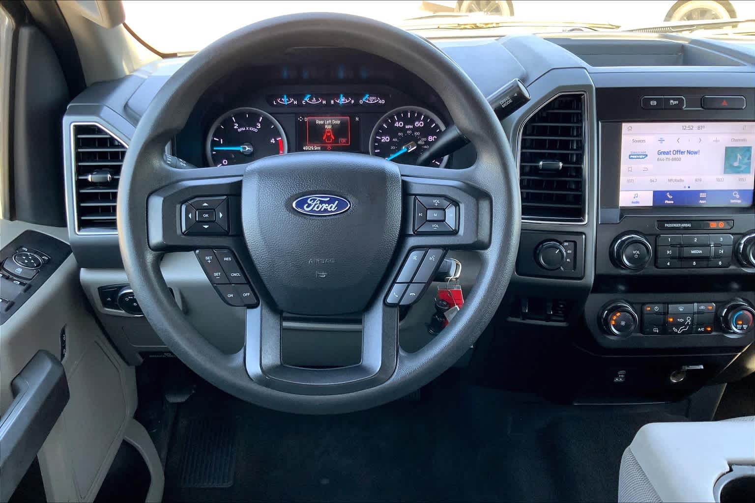 2022 Ford F-250 XLT photo 4
