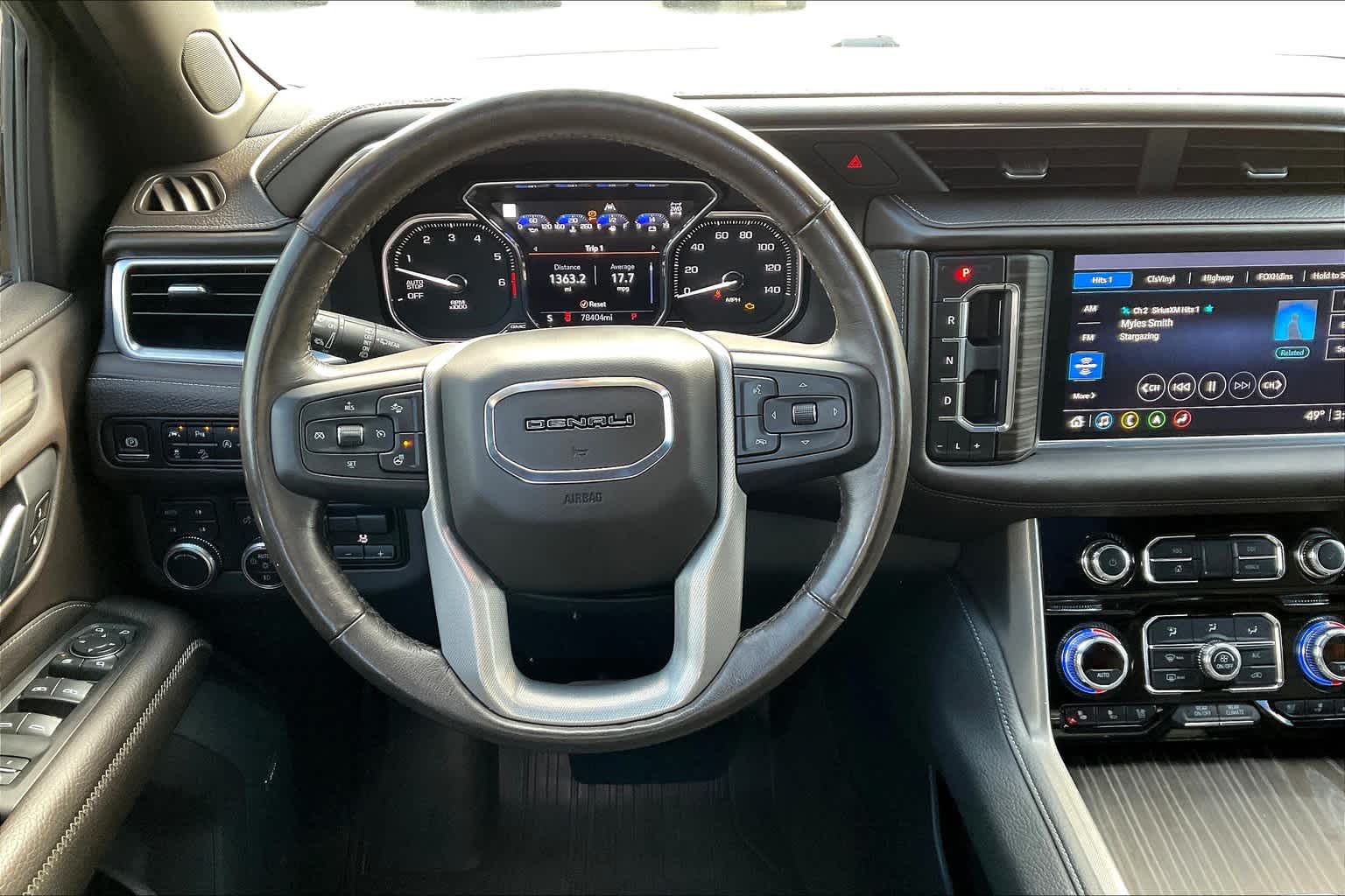 2021 Gmc Yukon Denali photo 4