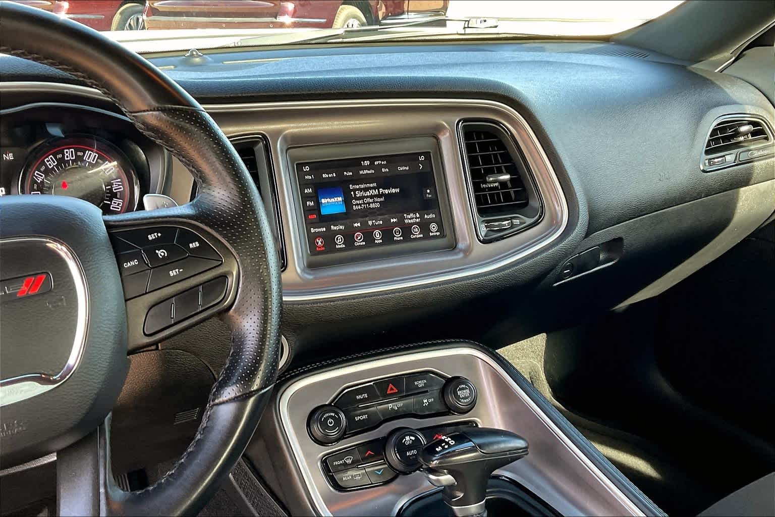 2022 Dodge Challenger GT photo 4