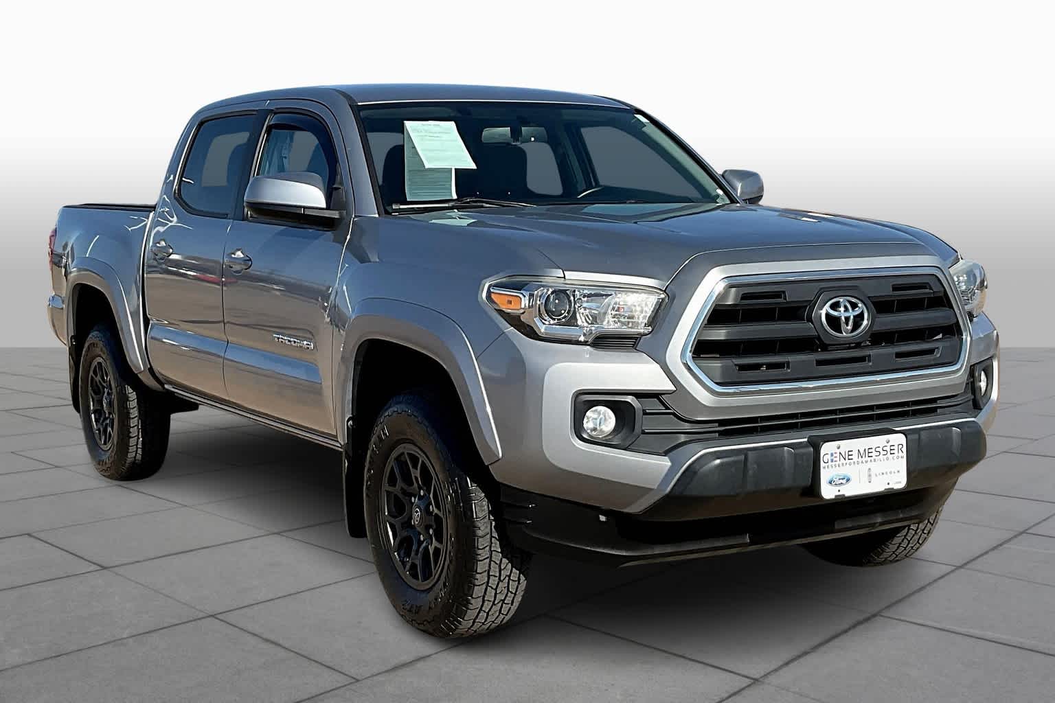Used 2017 Toyota Tacoma SR5 with VIN 5TFAZ5CN0HX028141 for sale in Houston, TX