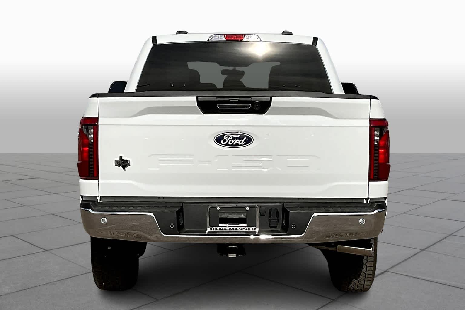2024 Ford F-150 XLT photo 3