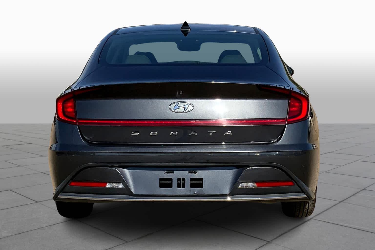 2021 Hyundai Sonata SE photo 3