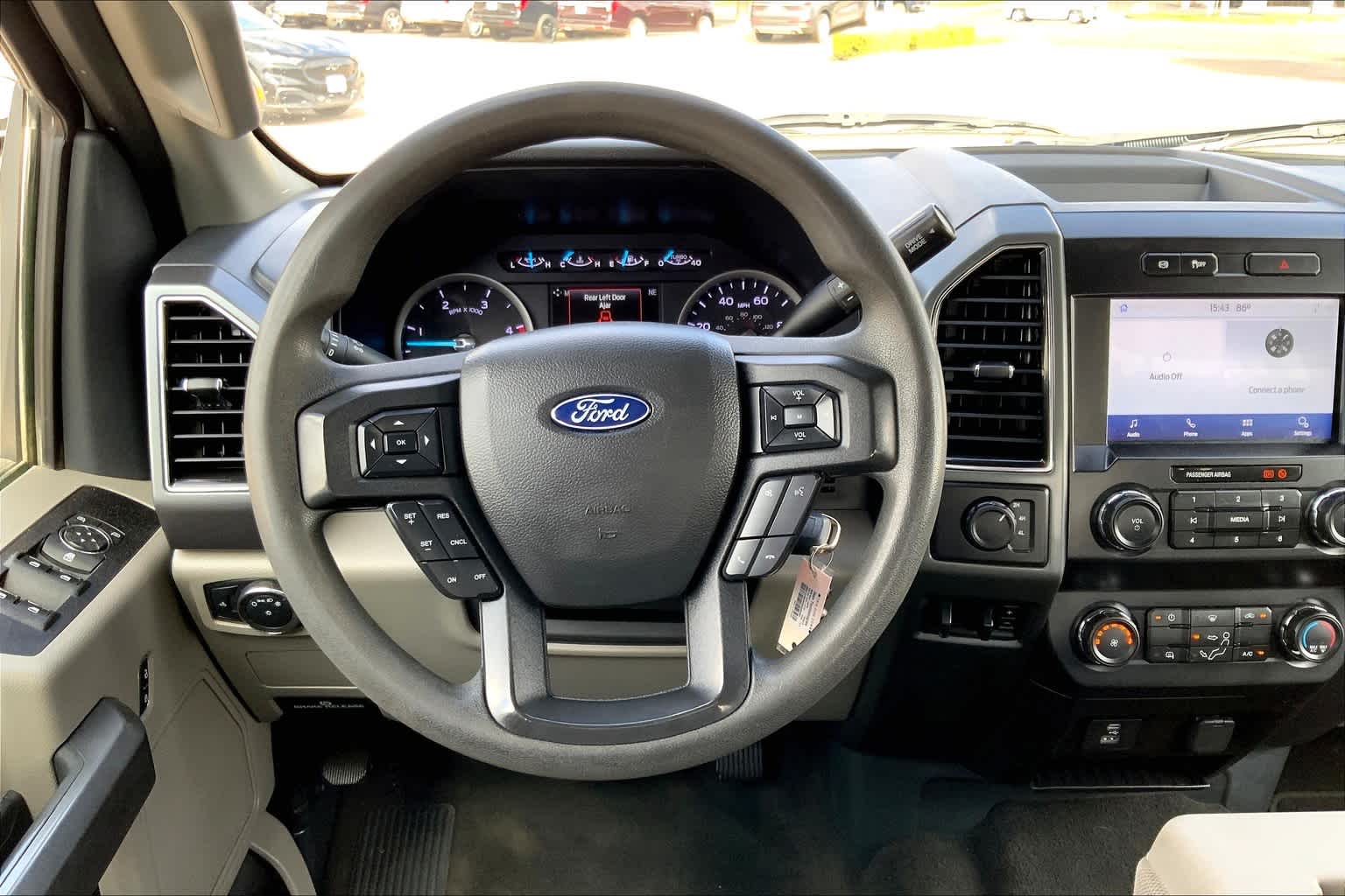 2022 Ford F-250 XLT photo 4