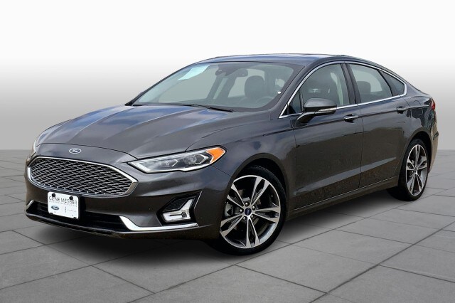 2020 Ford Fusion Titanium's photo