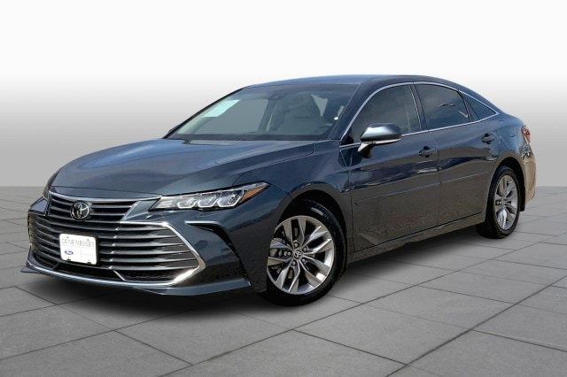 2022 Toyota Avalon XLE's photo