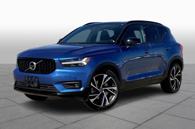 2021 Volvo XC40 R-Design's photo