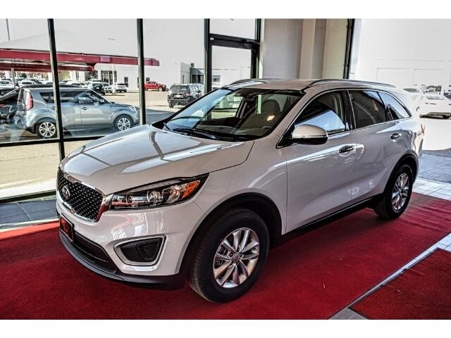 2018 Kia Sorento LX
