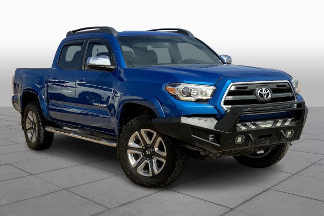 Used 2016 Toyota Tacoma Limited with VIN 5TFGZ5AN9GX038047 for sale in Houston, TX