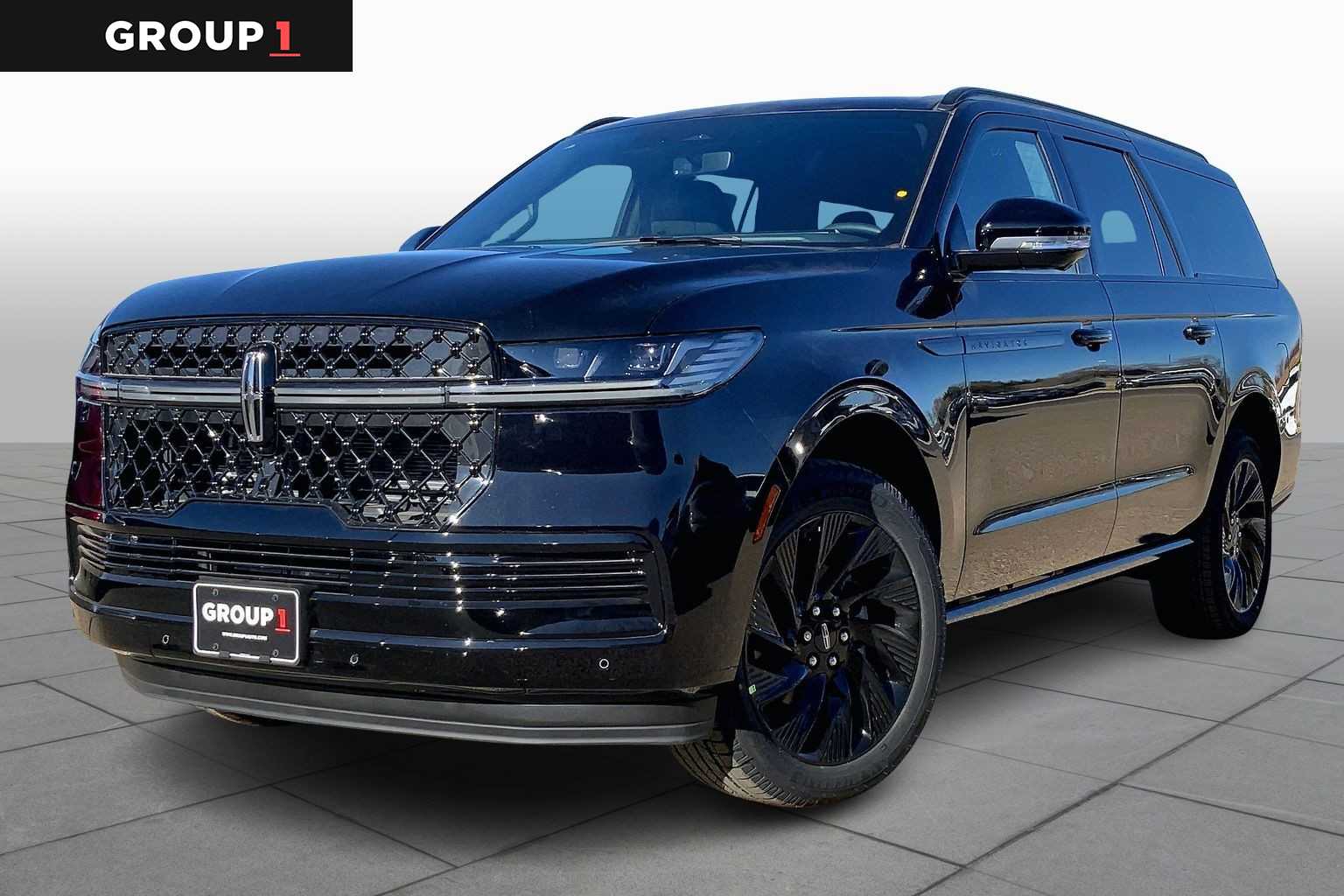 2025 Lincoln Navigator Reserve L's photo