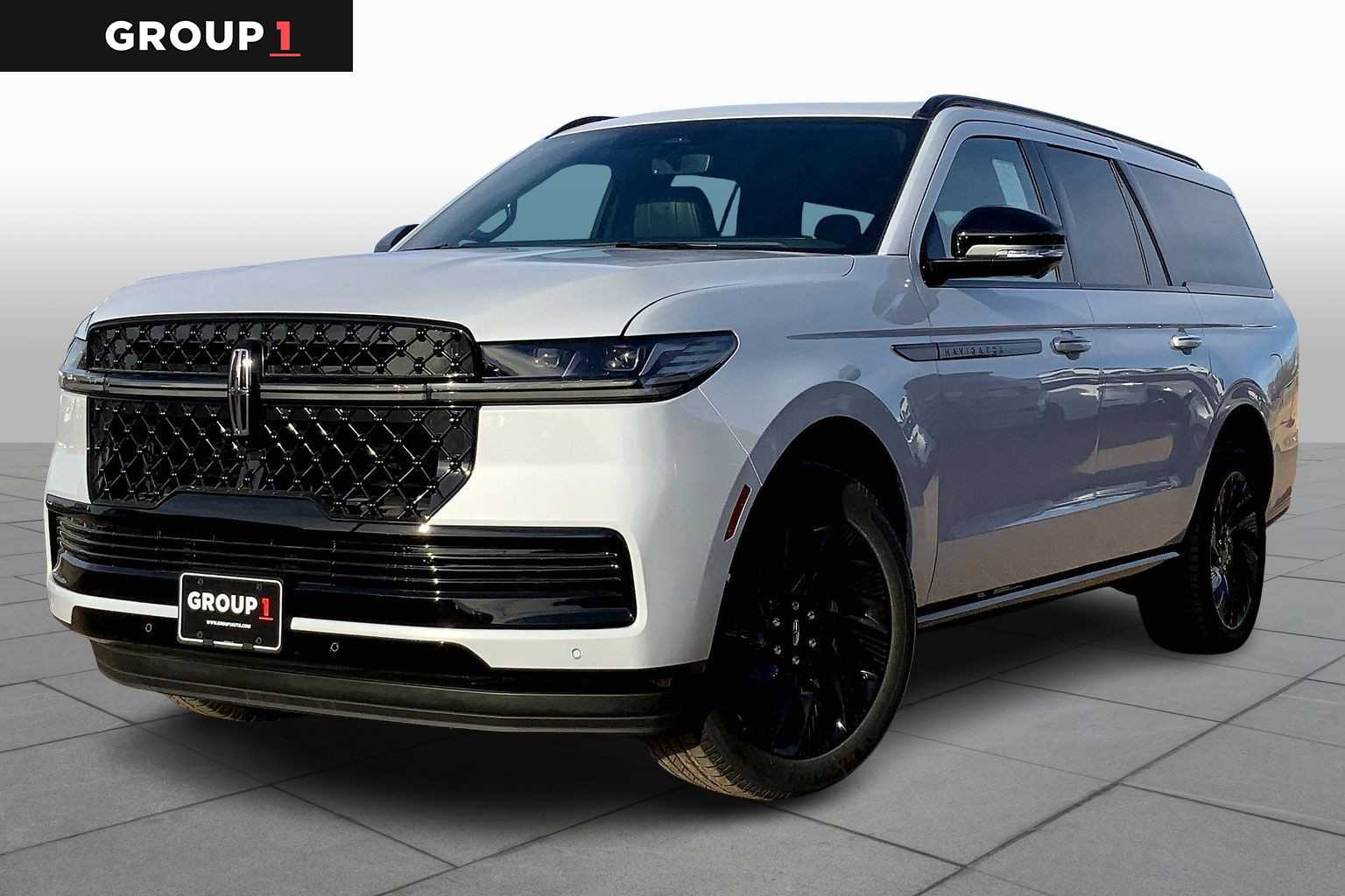 2025 Lincoln Navigator Reserve L's photo