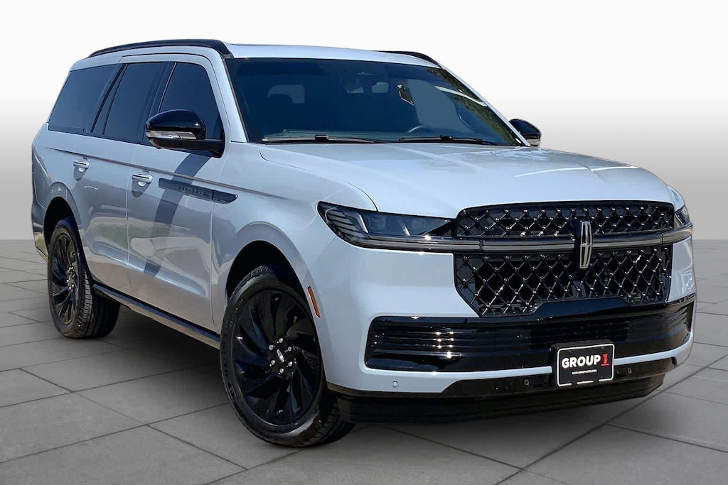 New 2026 Lincoln Navigator Reserve 4x4