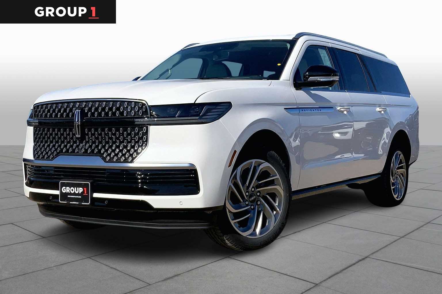 2025 Lincoln Navigator Reserve L's photo