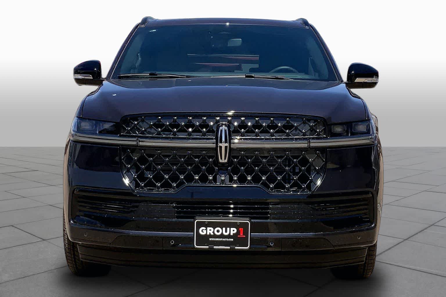 2026 Lincoln Navigator Reserve L - Photo 3