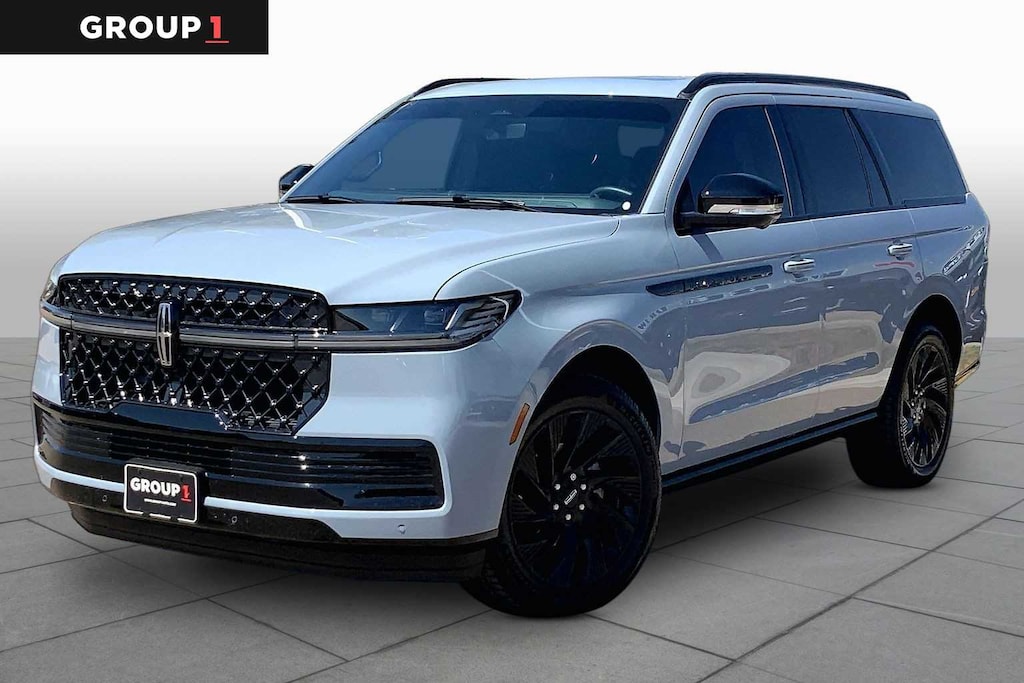 New 2026 Lincoln Navigator Reserve 4x4