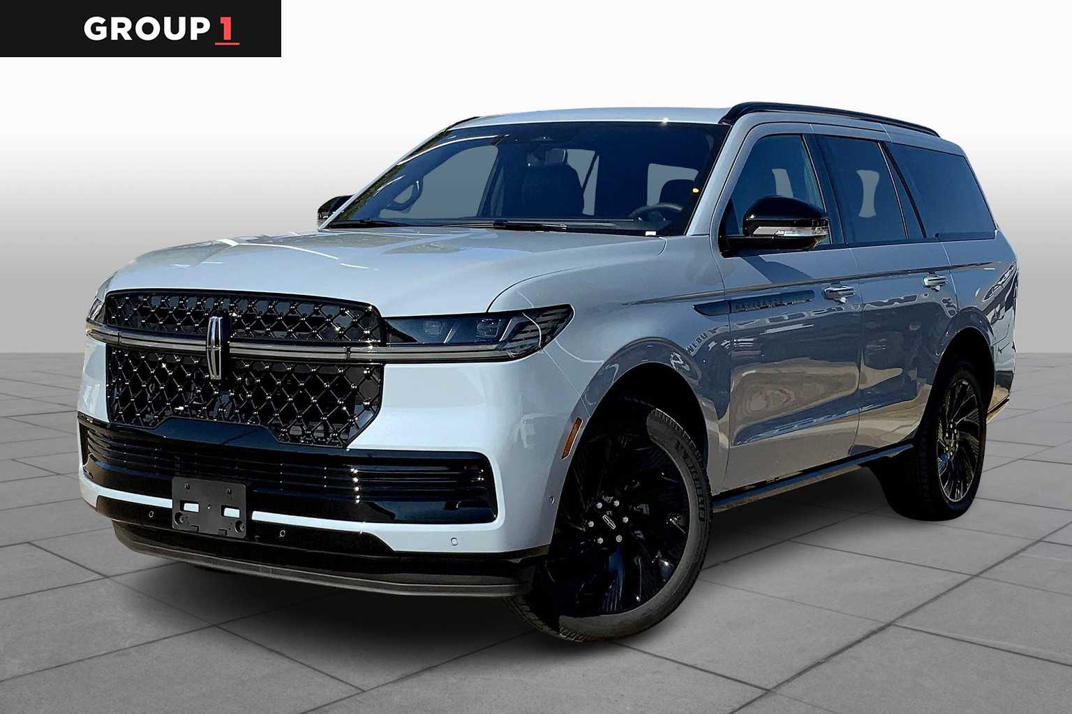 2025 Lincoln Navigator Reserve's photo