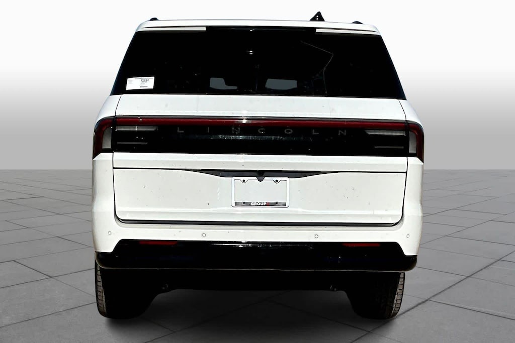 New 2025 Lincoln Navigator L Reserve 4x4
