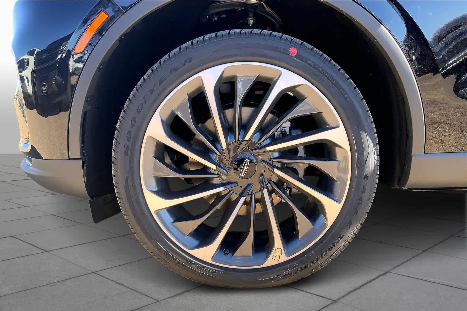 2026 Lincoln Aviator Reserve - Photo 11