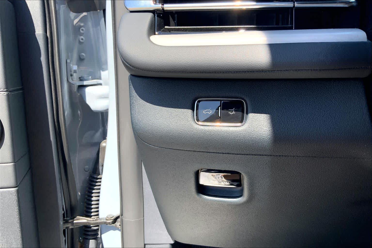 2026 Lincoln Navigator Reserve - Photo 20