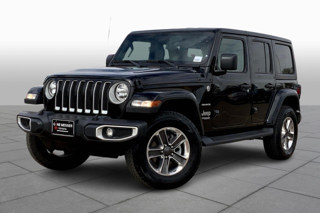 2022 Jeep Wrangler Unlimited Sahara's photo