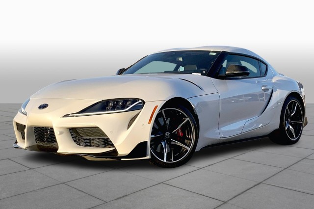 2021 Toyota Supra Premium's photo
