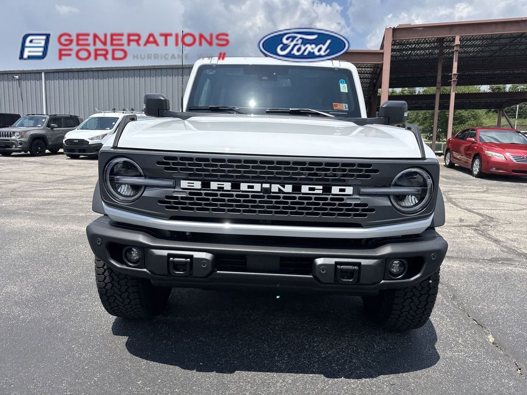 New 2025 Ford Bronco Badlands SUV