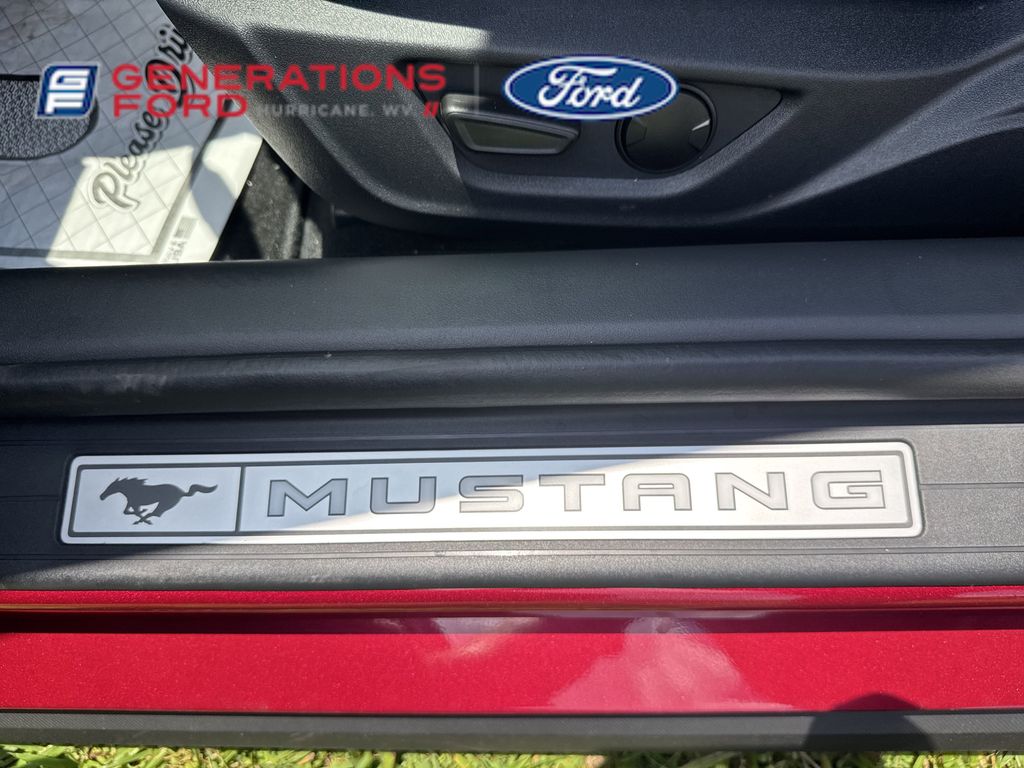 2025 Ford Mustang GT Premium Fastback - Photo 16