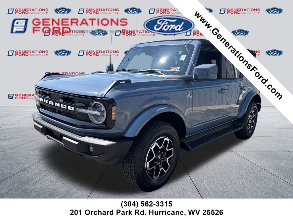 New 2025 Ford Bronco Outer Banks SUV