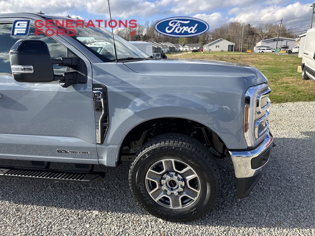 2026 Ford F-250 photo 4