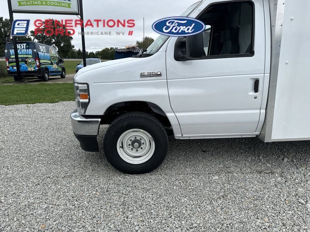 New 2025 Ford E-350SD Base Cab/Chassis