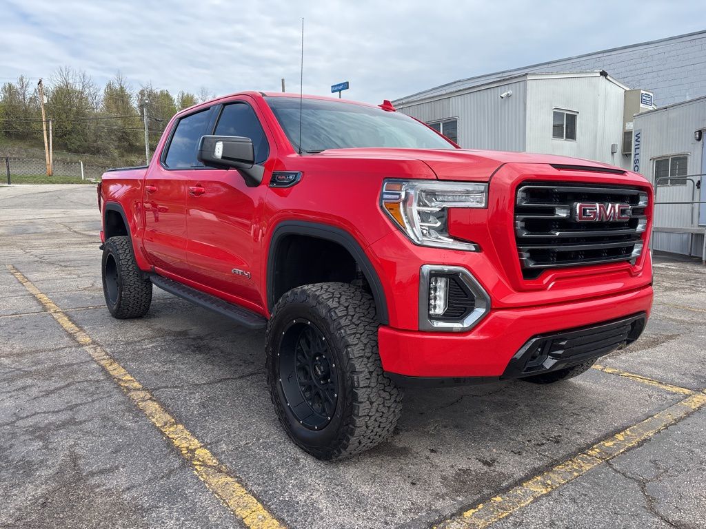 2022 GMC Sierra 4WD Crew Cab Short Box AT4's photo