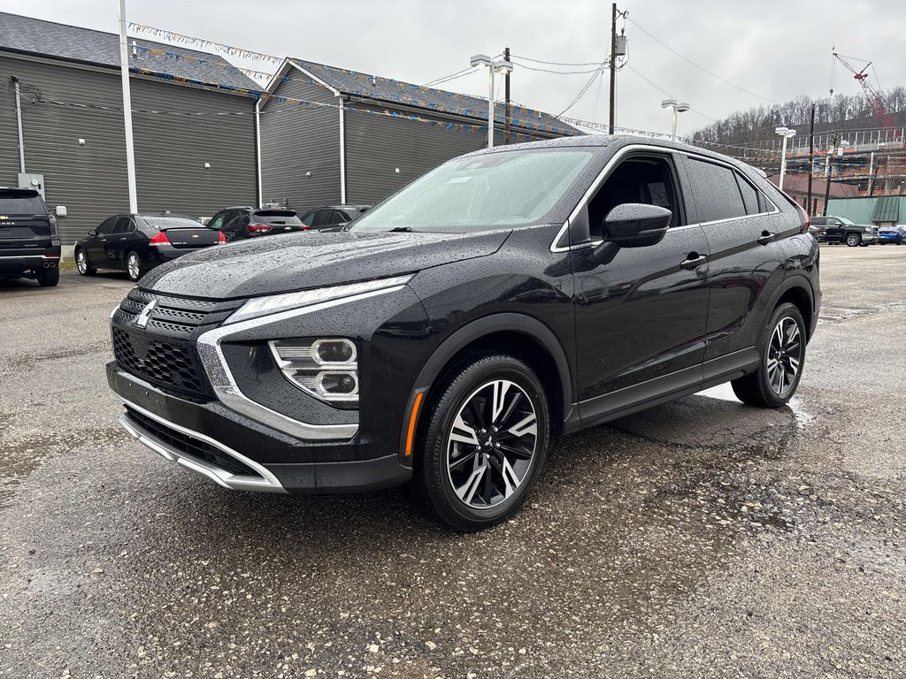 2025 Mitsubishi Eclipse Cross SE S-AWC's photo