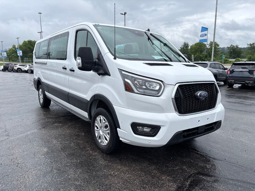 2023 Ford Transit 350 XLT Low Roof Sliding Pass. 148's photo