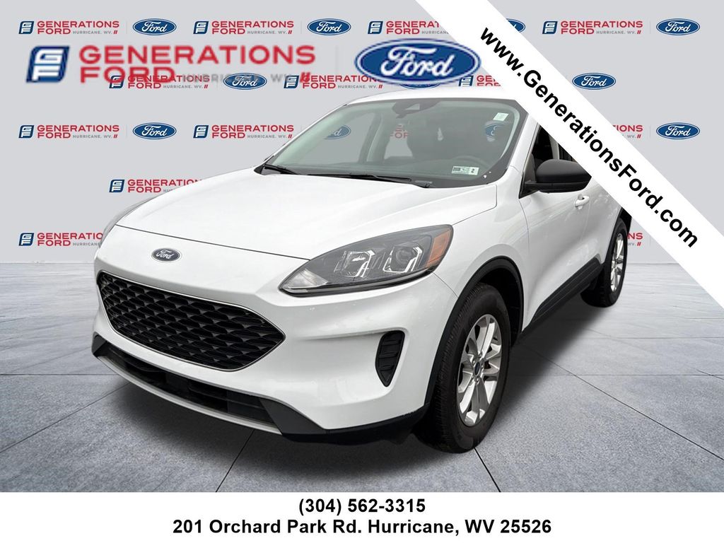 2022 Ford Escape SE