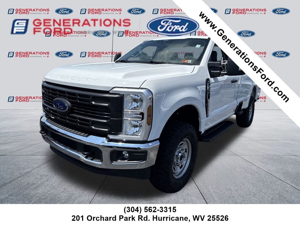 New 2025 Ford F-250SD XLT Truck