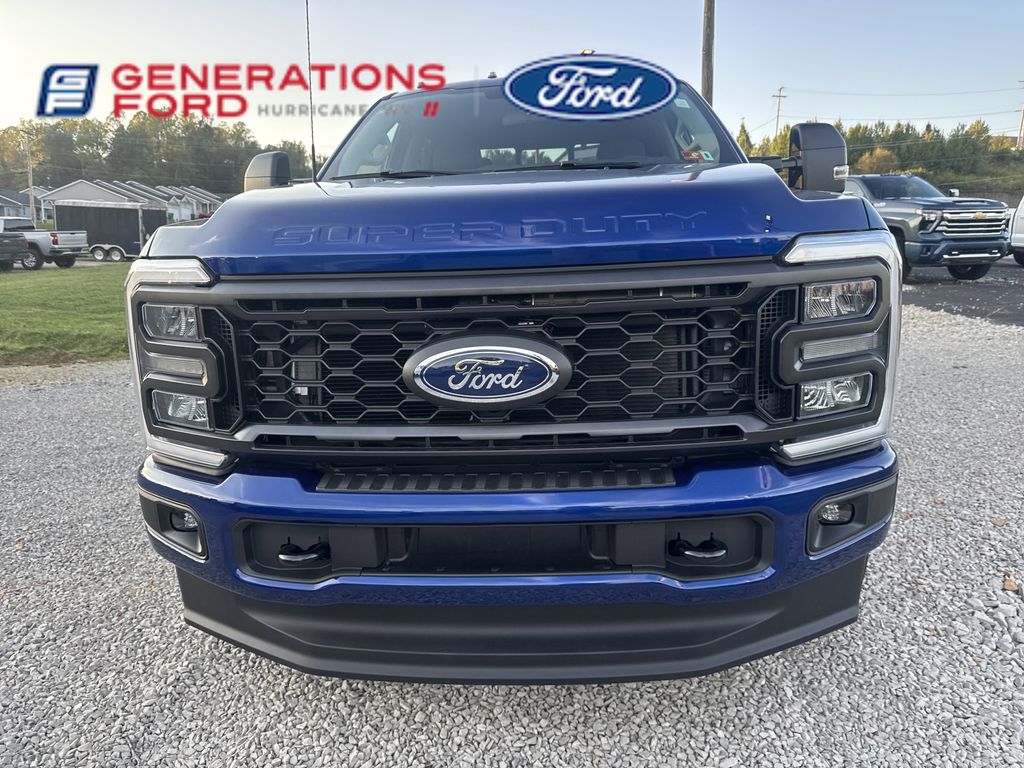2026 Ford F-250 photo 3