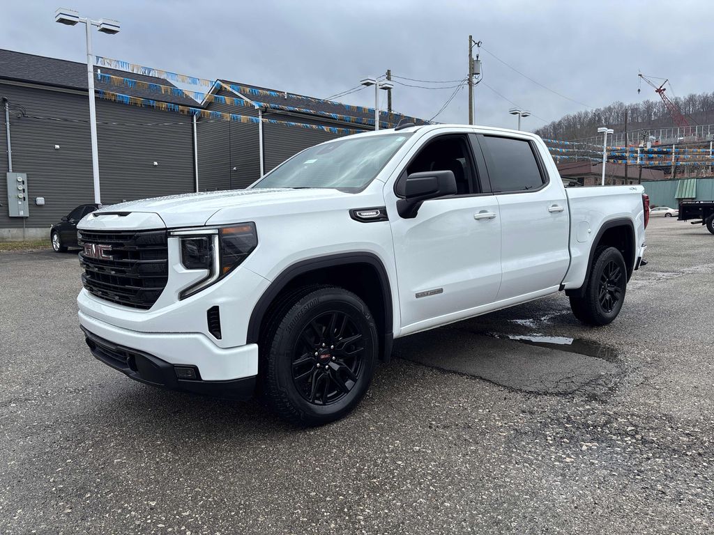 2025 GMC Sierra 4WD Crew Cab Std Box Elevation 3VL's photo